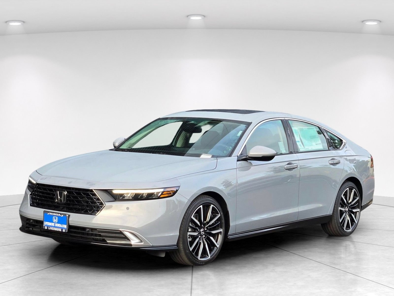 New 2026 Honda Accord Touring image 8
