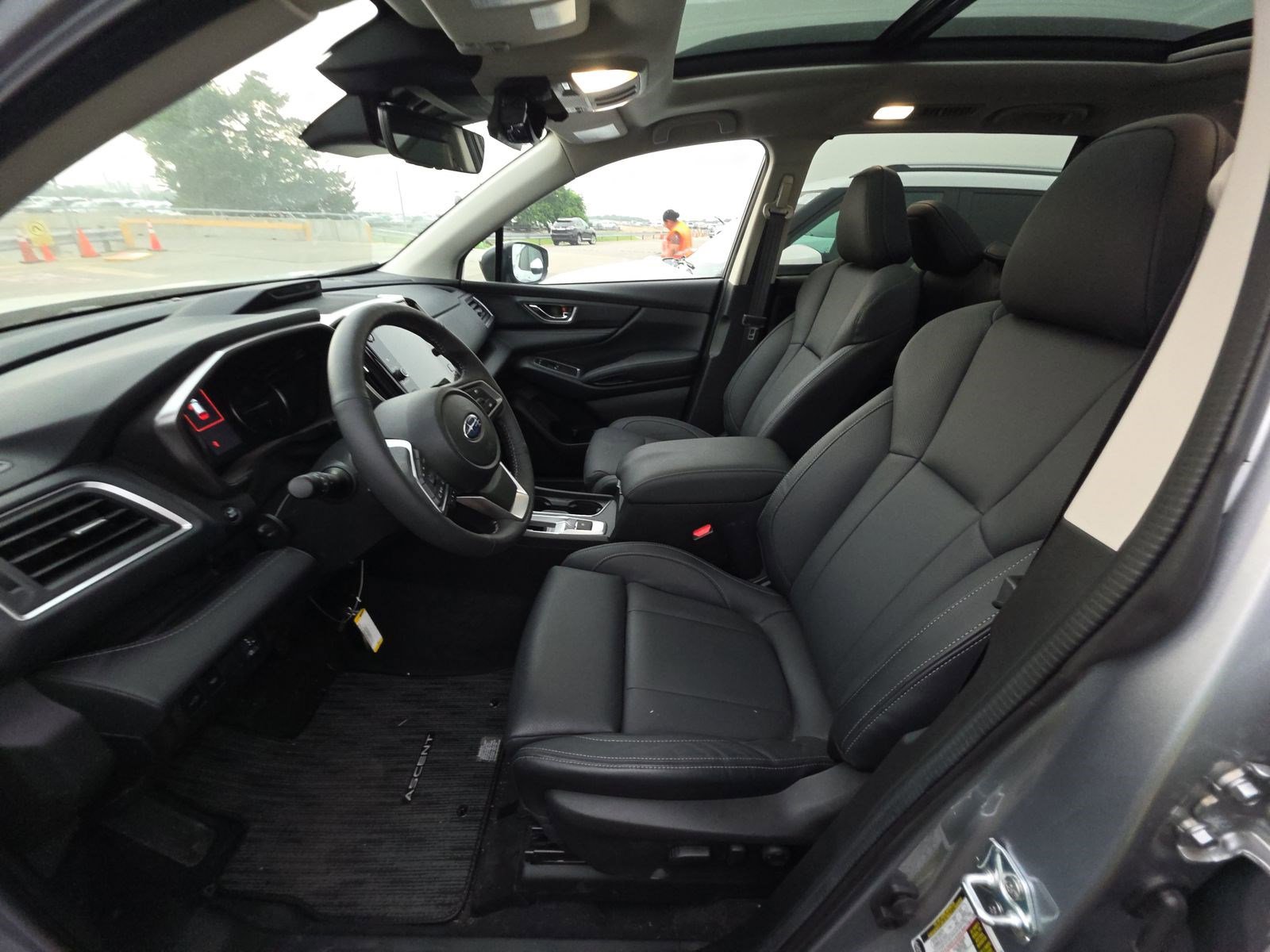 Used 2025 Subaru Ascent Limited AWD/4WD image 14