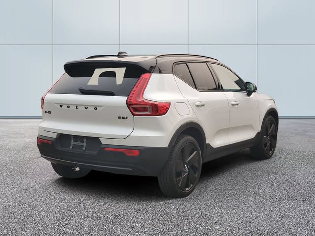 Certified 2026 Volvo XC40 B5 Ultra w/ Climate Package AWD/4WD image 4
