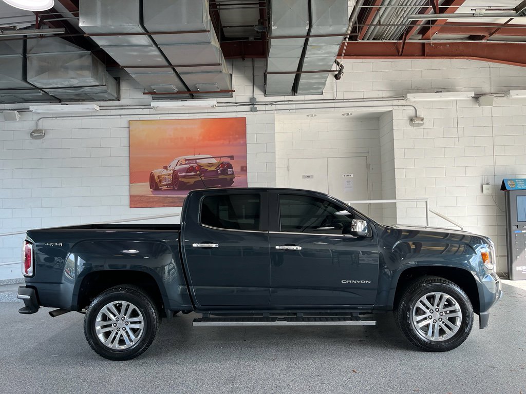 Used 2020 GMC Canyon SLT w/ Driver Alert Package image 10
