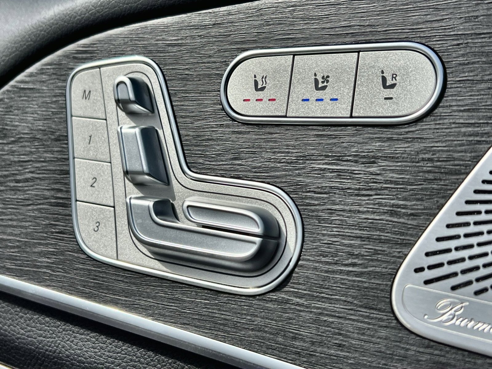 New 2026 Mercedes-Benz GLS 450 4MATIC image 36