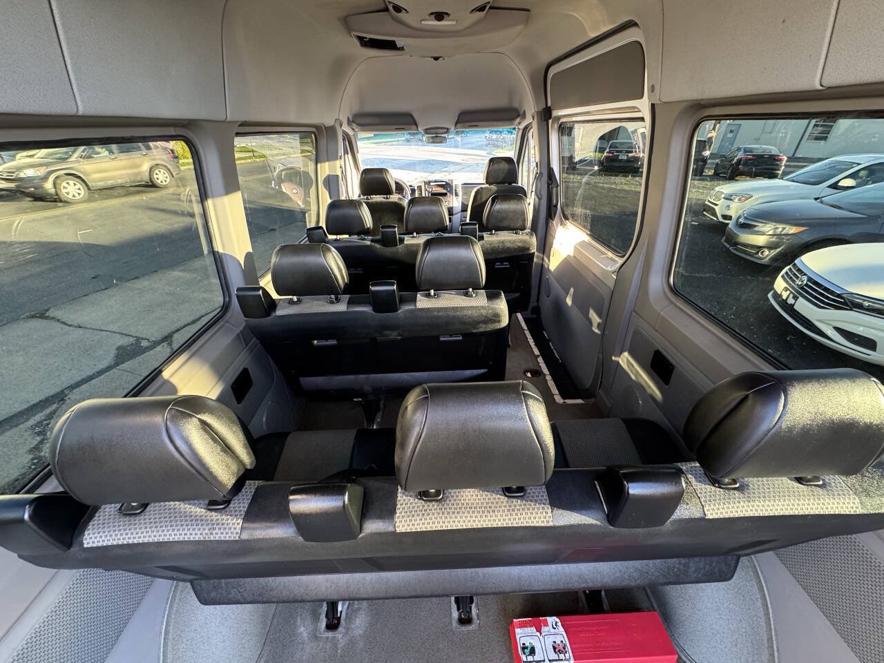 Used 2007 Dodge Sprinter 2500 w/ Cooling Group RWD image 25