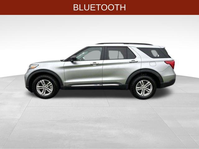Used 2021 Ford Explorer XLT AWD/4WD image 4
