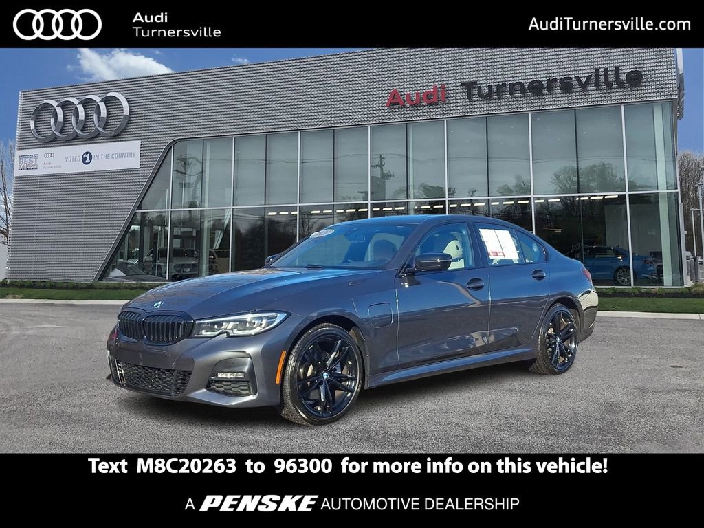 Used 2021 BMW 330e xDrive w/ M Sport Package image 1
