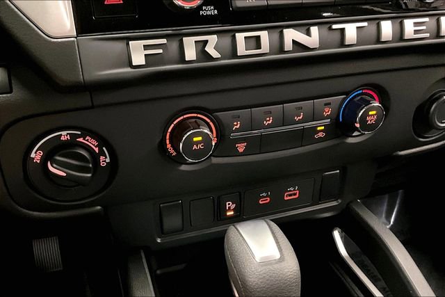 New 2025 Nissan Frontier SV image 28