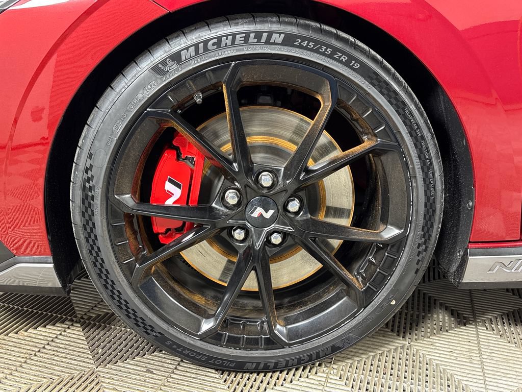 Used 2024 Hyundai Elantra N FWD image 12