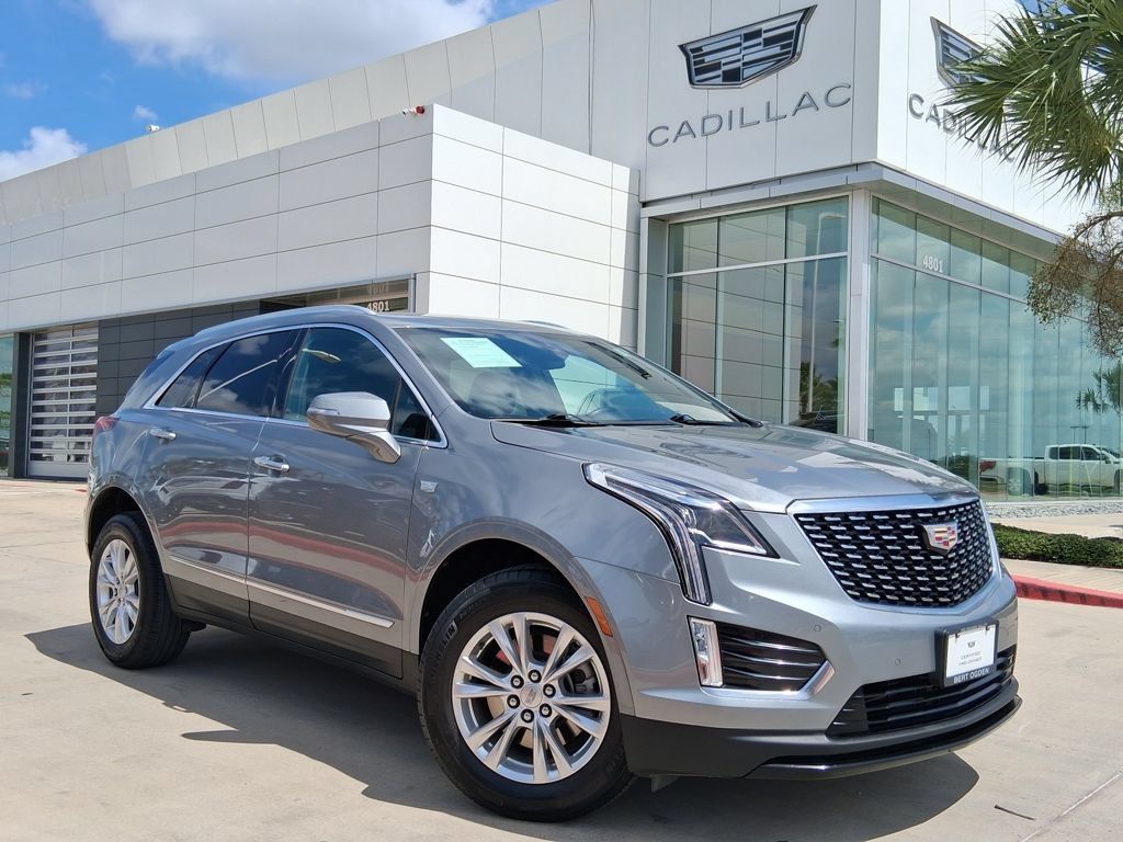 Used 2024 Cadillac XT5 Luxury w/ LPO, Floor Liner Package FWD image 1