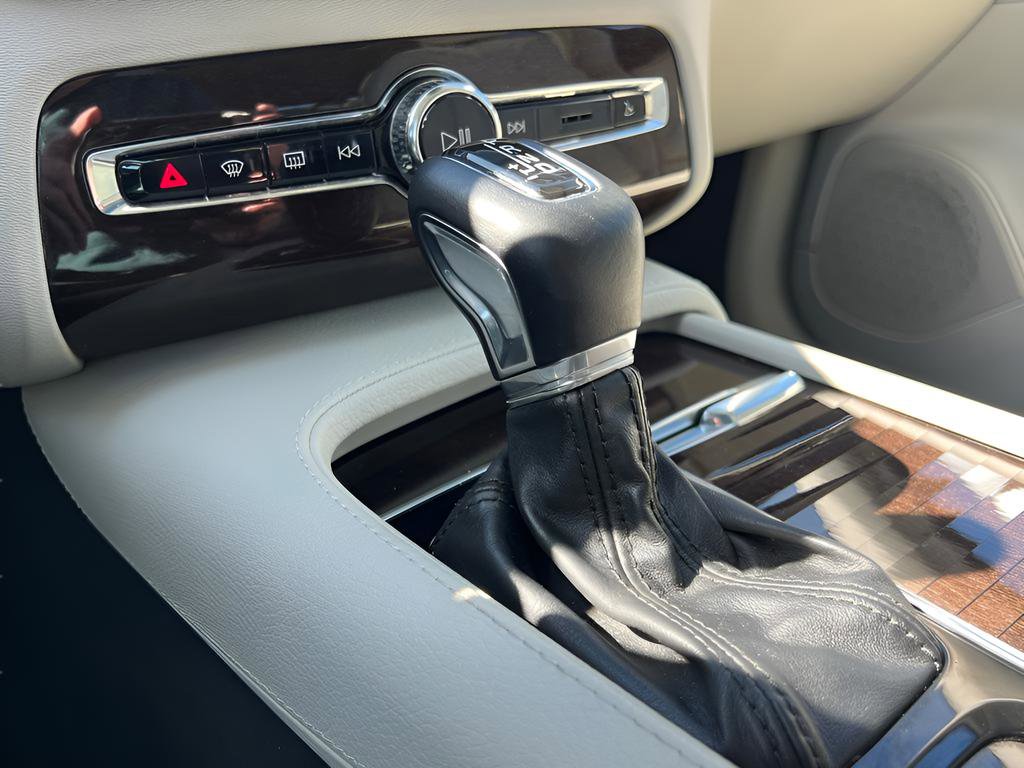 Used 2019 Volvo XC90 T5 Momentum w/ Protection Package Premier AWD/4WD image 61