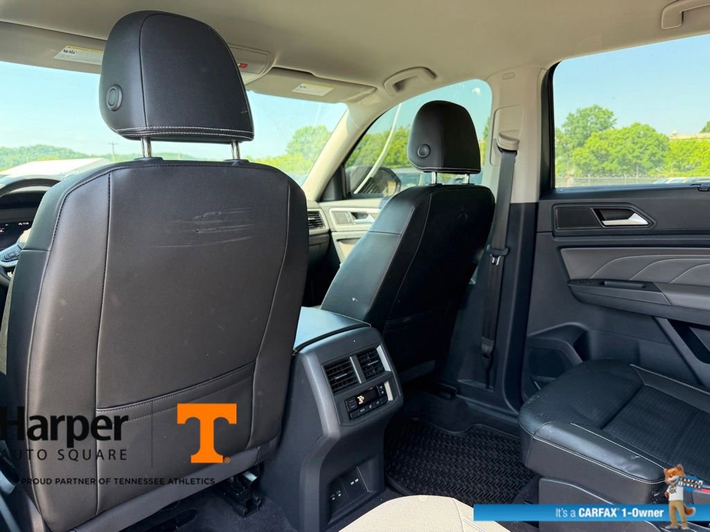 Used 2023 Volkswagen Atlas SE w/ Black Wheel Package FWD image 11