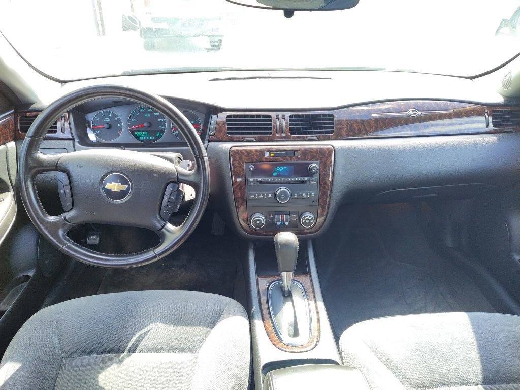 Used 2013 Chevrolet Impala LT image 9