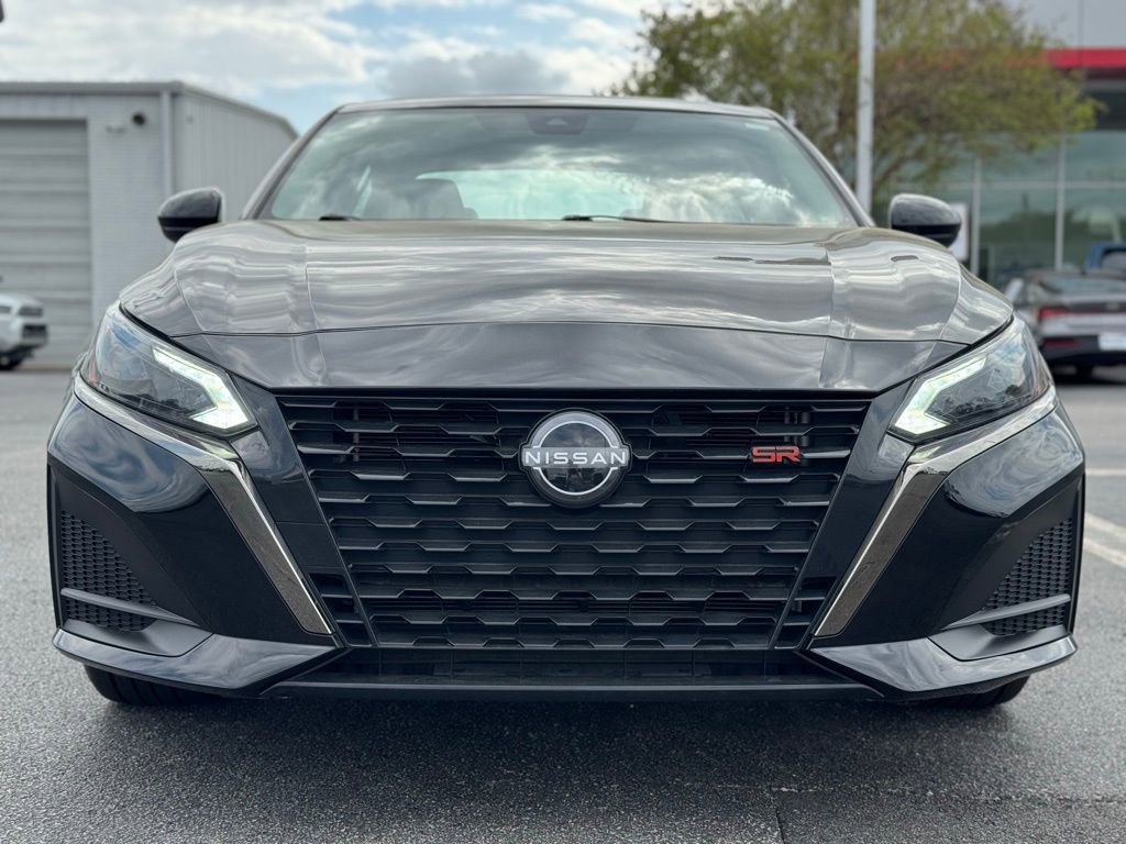Used 2024 Nissan Altima 2.5 SR image 4