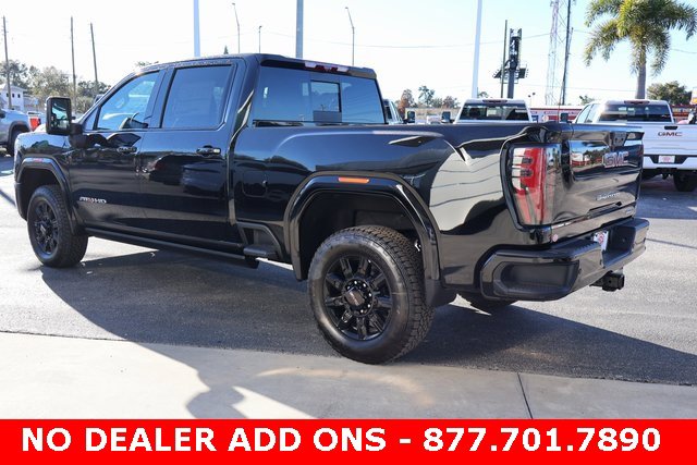 New 2025 GMC Sierra 3500 AT4 w/ Technology Package image 5