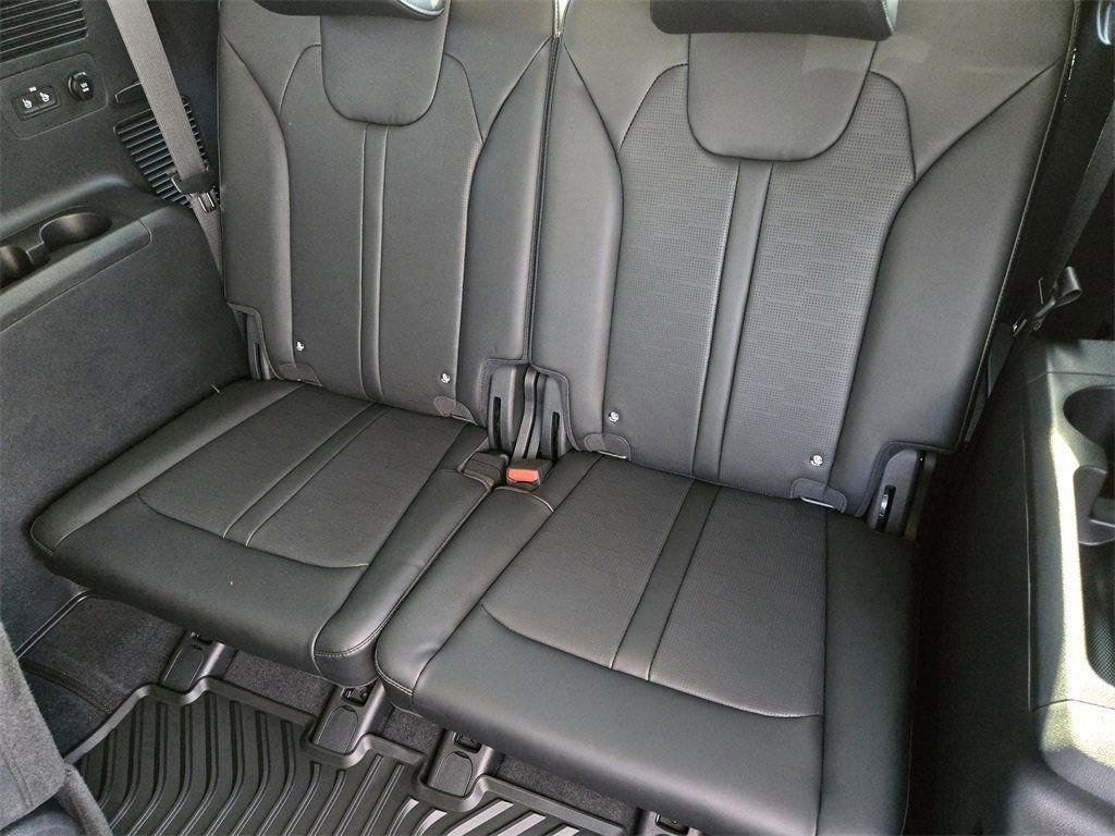 New 2026 Kia Sorento S image 20