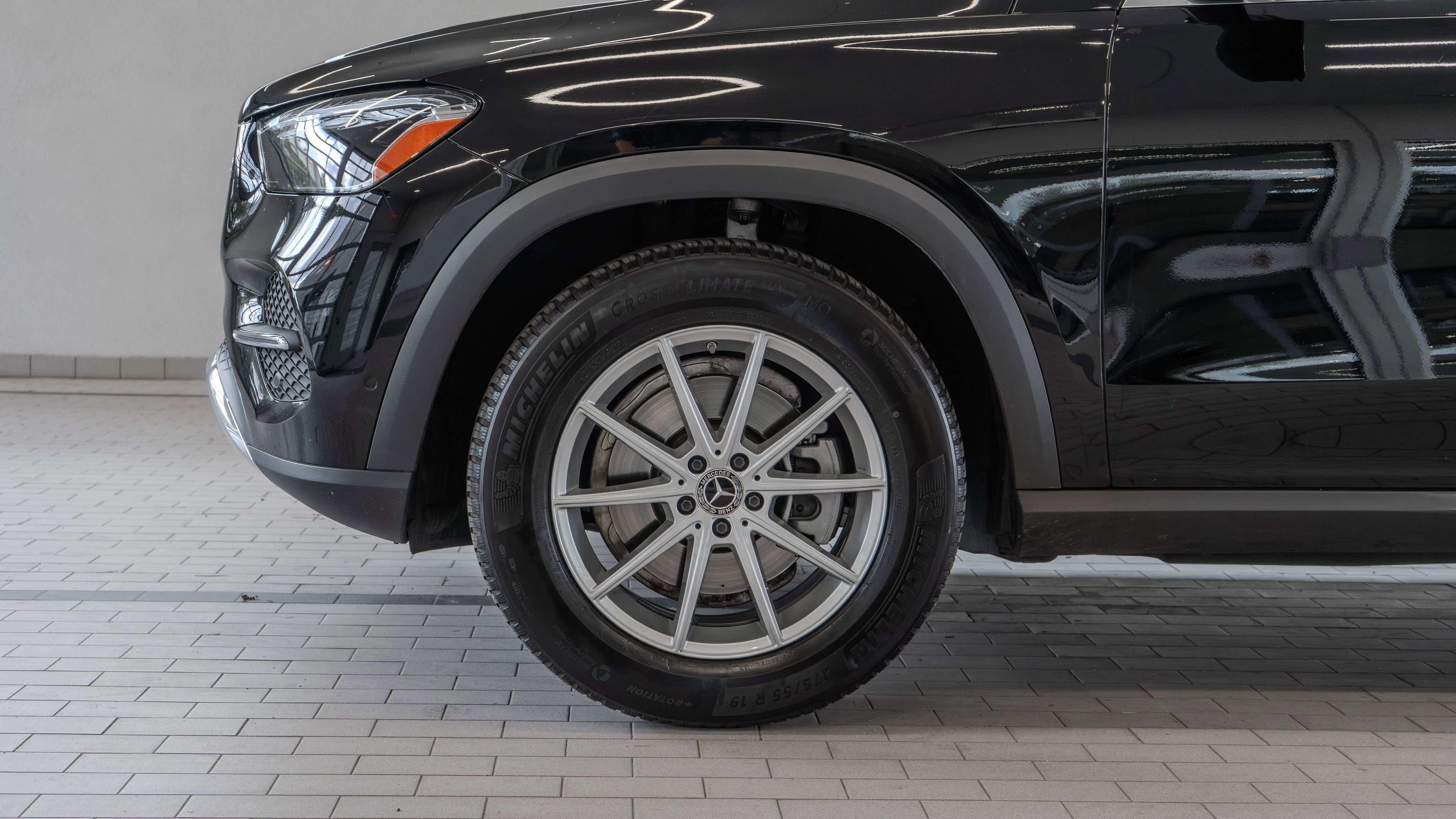 Used 2024 Mercedes-Benz GLE 350 4MATIC image 4