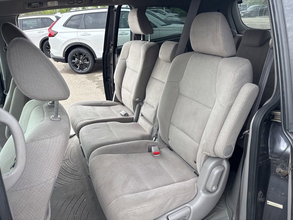 Used 2016 Honda Odyssey SE image 14