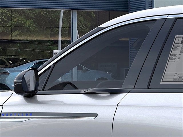 New 2025 Lincoln Nautilus Premier AWD/4WD image 20
