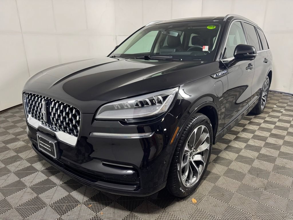Certified 2023 Lincoln Aviator Grand Touring w/ Equipment Group 301A AWD/4WD image 1