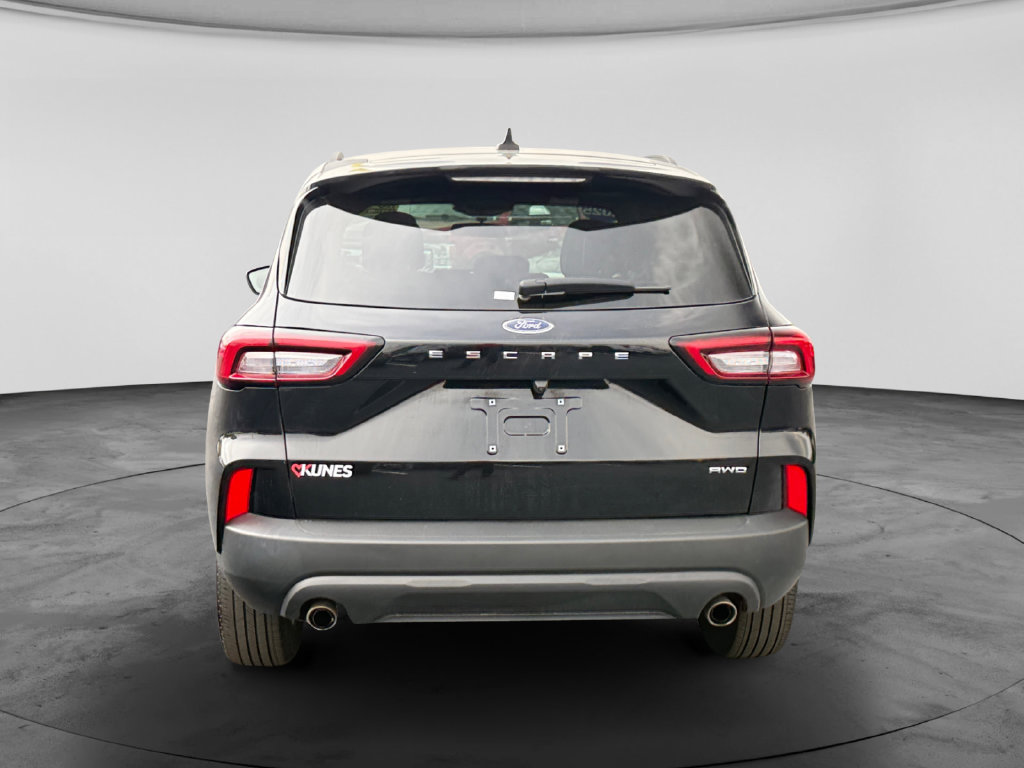 Used 2025 Ford Escape ST-Line Select AWD/4WD image 8