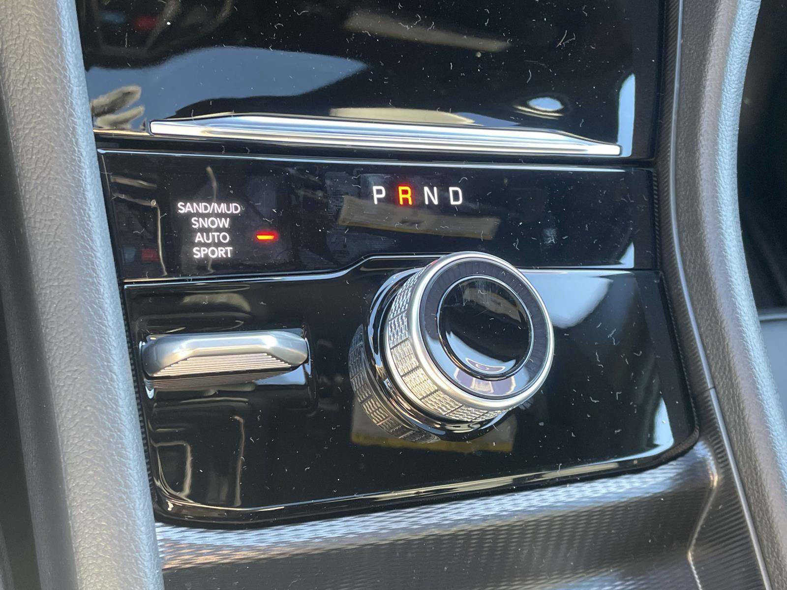 New 2025 Jeep Grand Cherokee Limited image 6