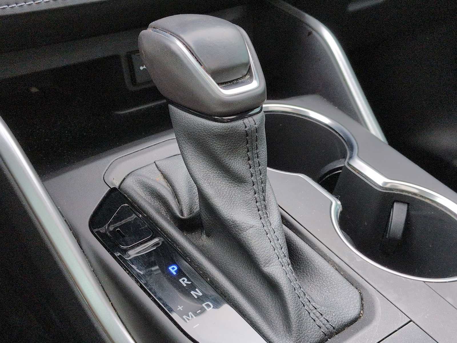 Used 2021 Toyota Highlander XLE FWD image 33