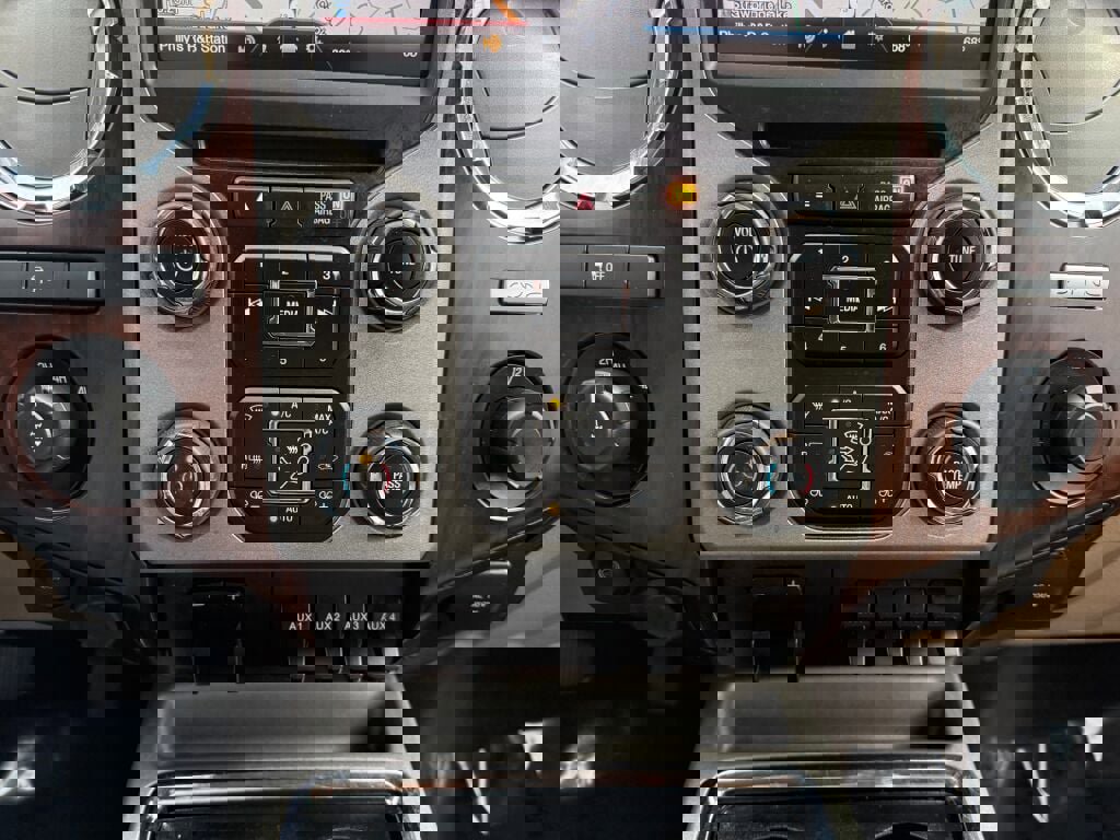 Used 2016 Ford F350 Lariat w/ Chrome Package image 19