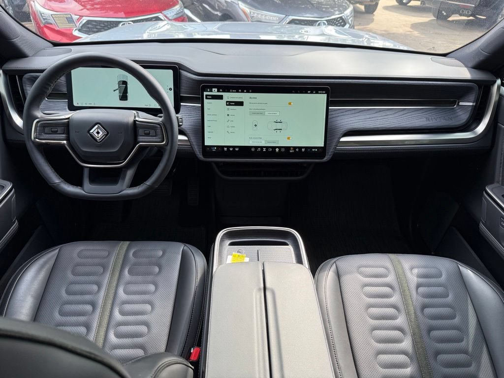 Used 2025 Rivian R1S Adventure AWD/4WD image 18