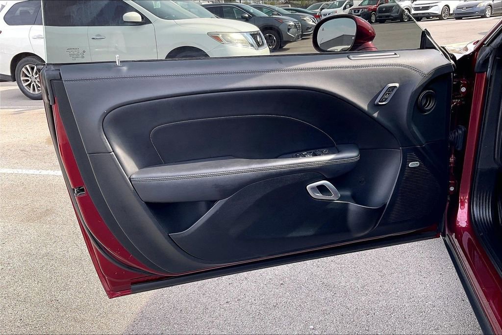 Used 2023 Dodge Challenger R/T w/ Plus Package image 24