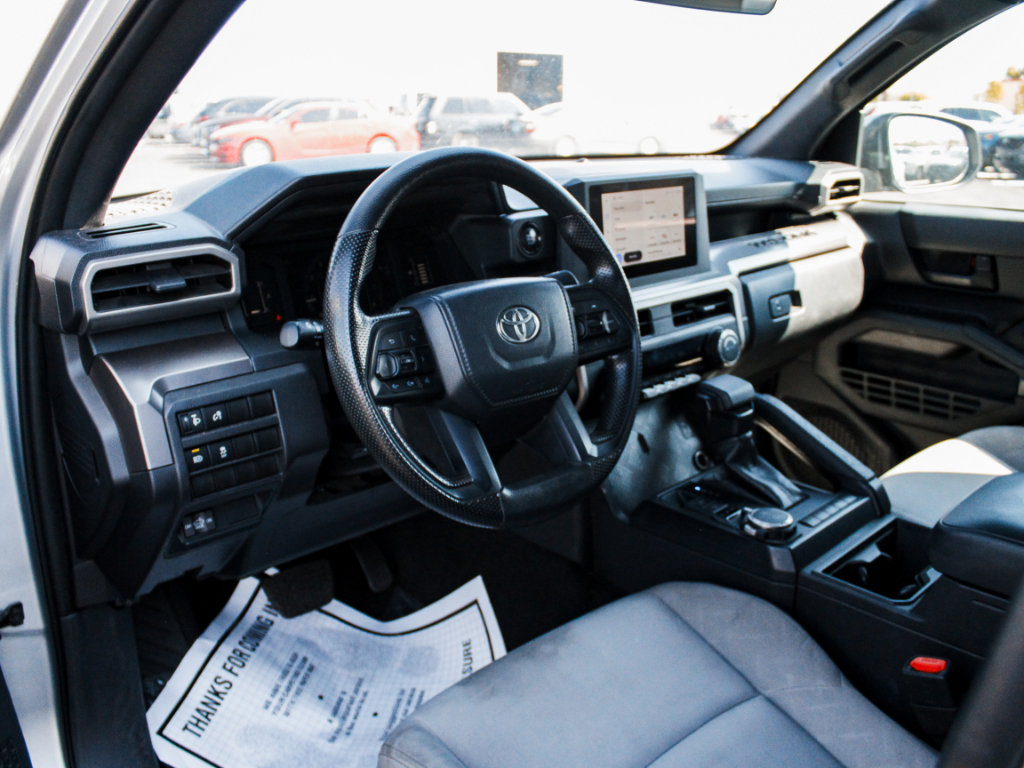 Used 2024 Toyota Tacoma SR5 AWD/4WD image 7