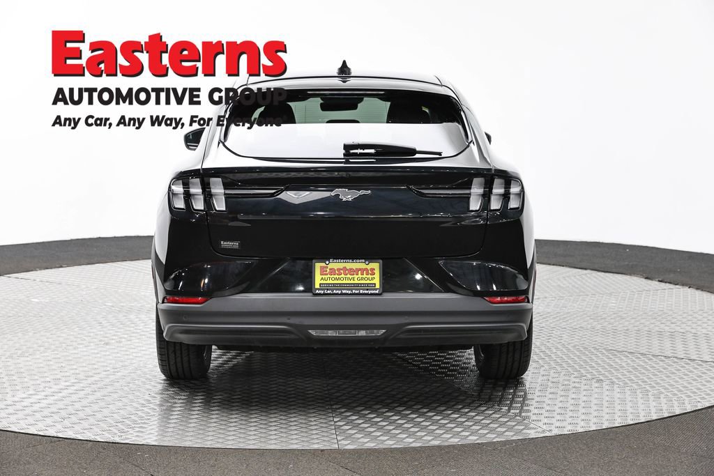 Used 2021 Ford Mustang Mach-E Select w/ Comfort/Appearance Package image 6