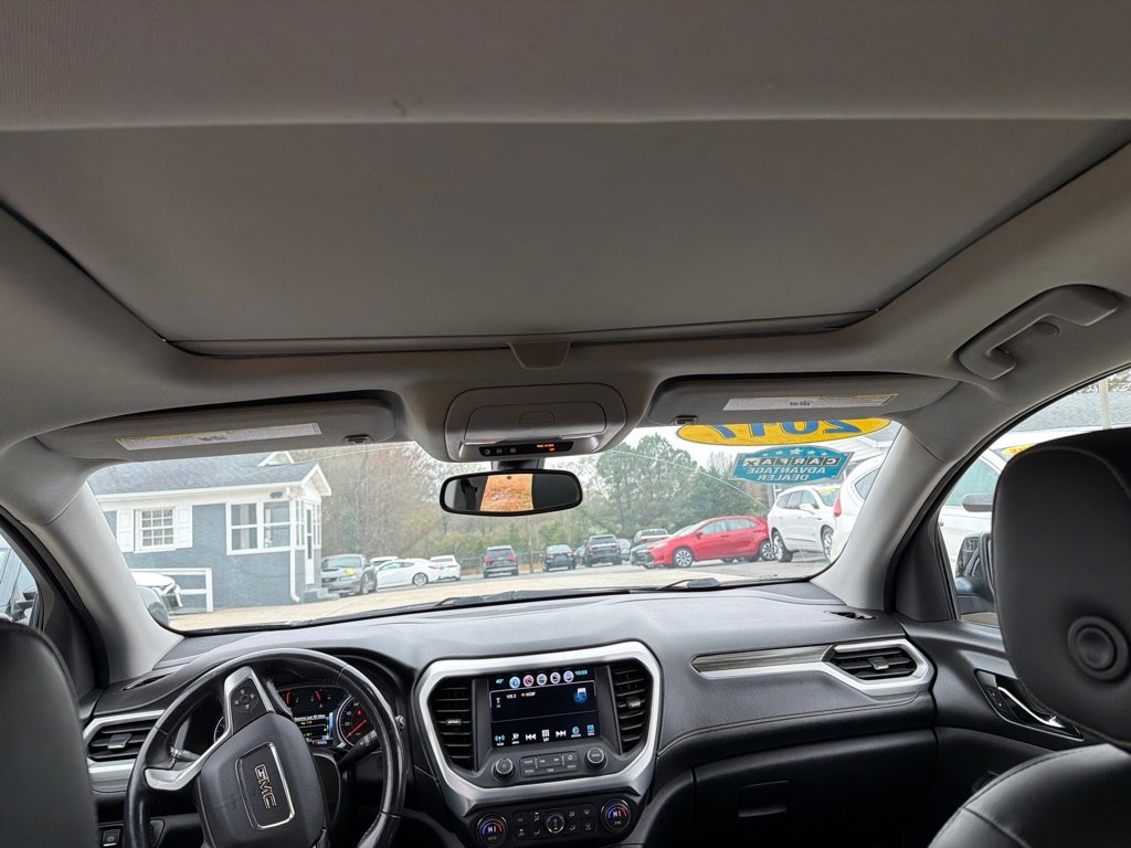 Used 2017 GMC Acadia SLT image 17