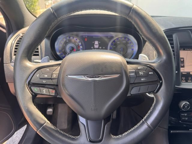 Used 2015 Chrysler 300 S w/ 300S Premium Group RWD image 20