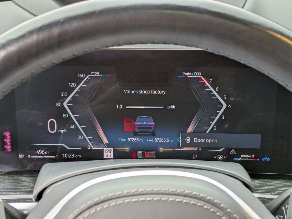 Used 2023 BMW X7 xDrive40i w/ Executive Package image 11