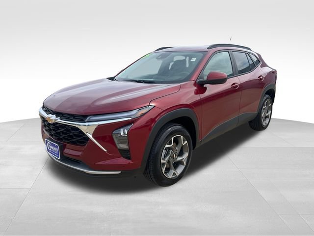 Certified 2025 Chevrolet Trax LT FWD image 1