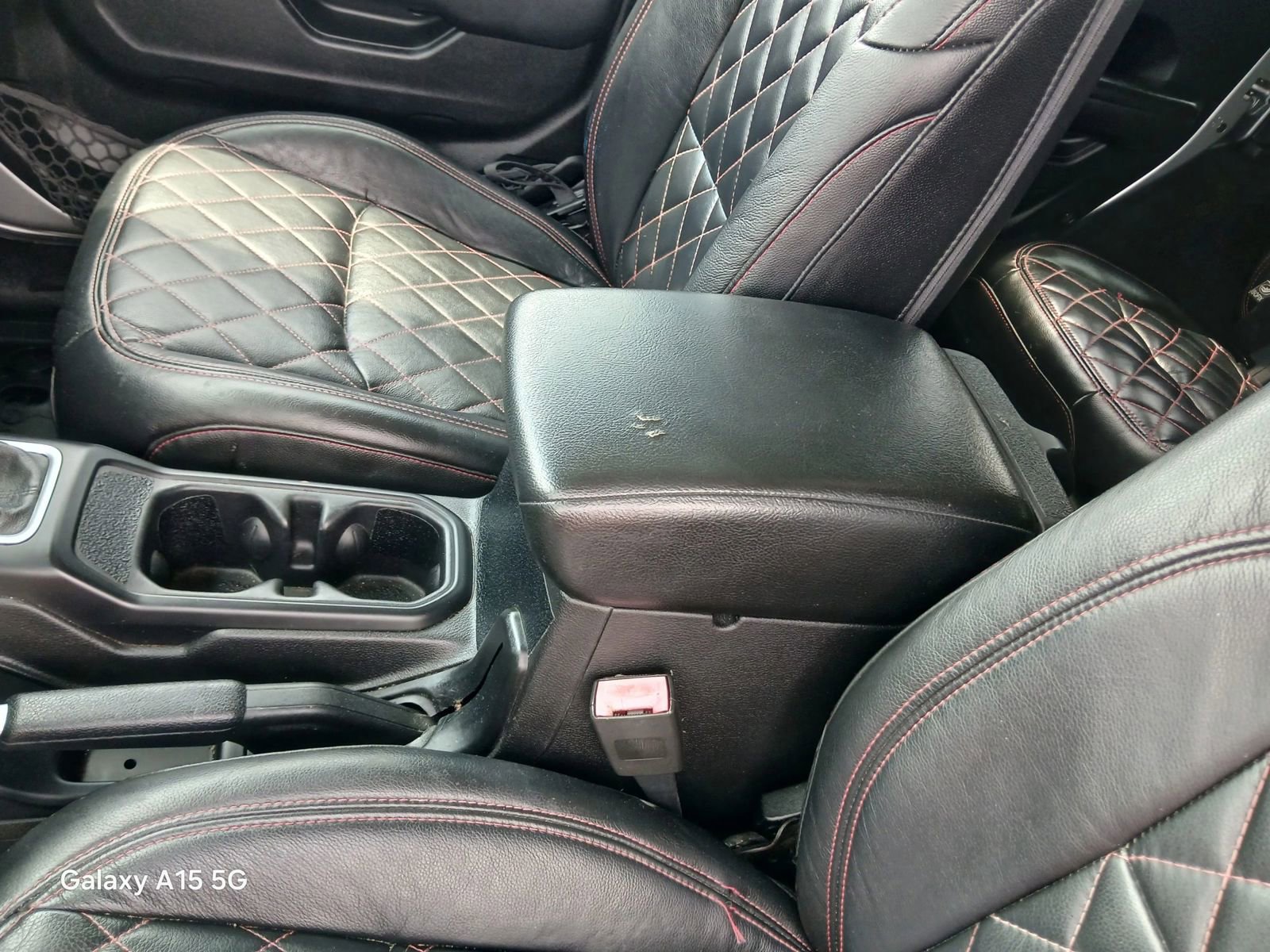 Used 2018 Jeep Wrangler Unlimited Sport S image 9