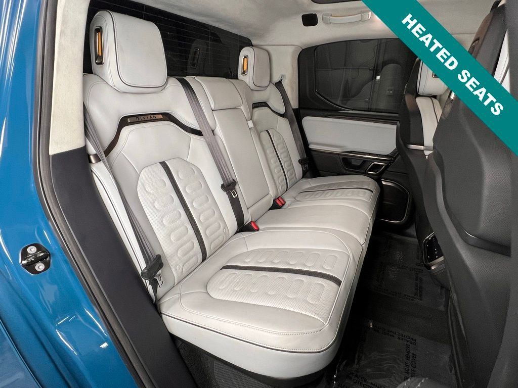 Used 2022 Rivian R1T Adventure image 11