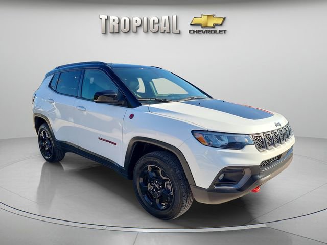 Used 2023 Jeep Compass Trailhawk AWD/4WD image 6