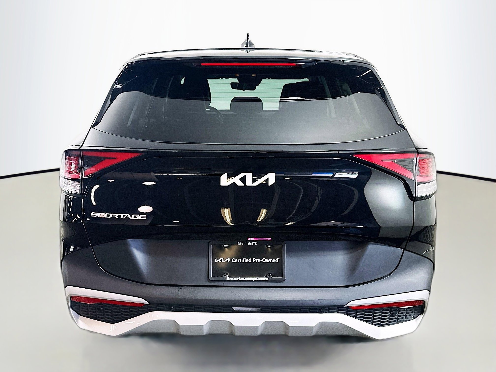 Certified 2025 Kia Sportage EX FWD image 6