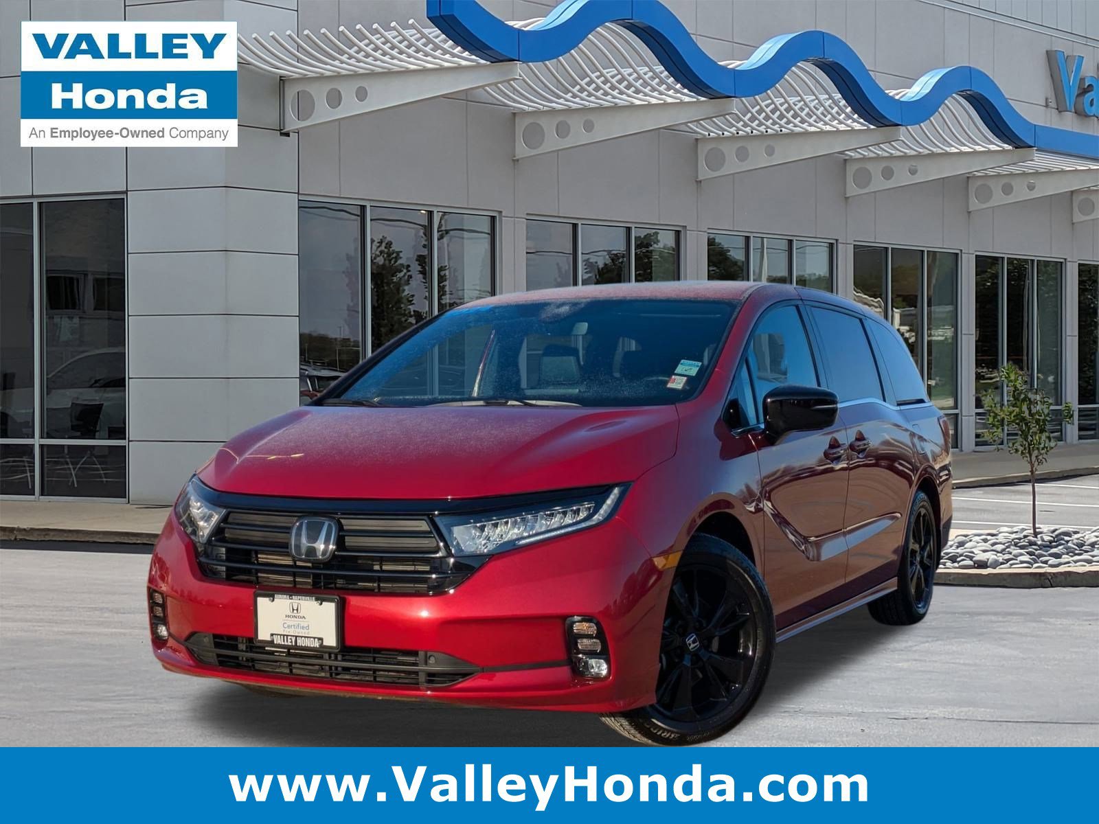 Certified 2024 Honda Odyssey Sport