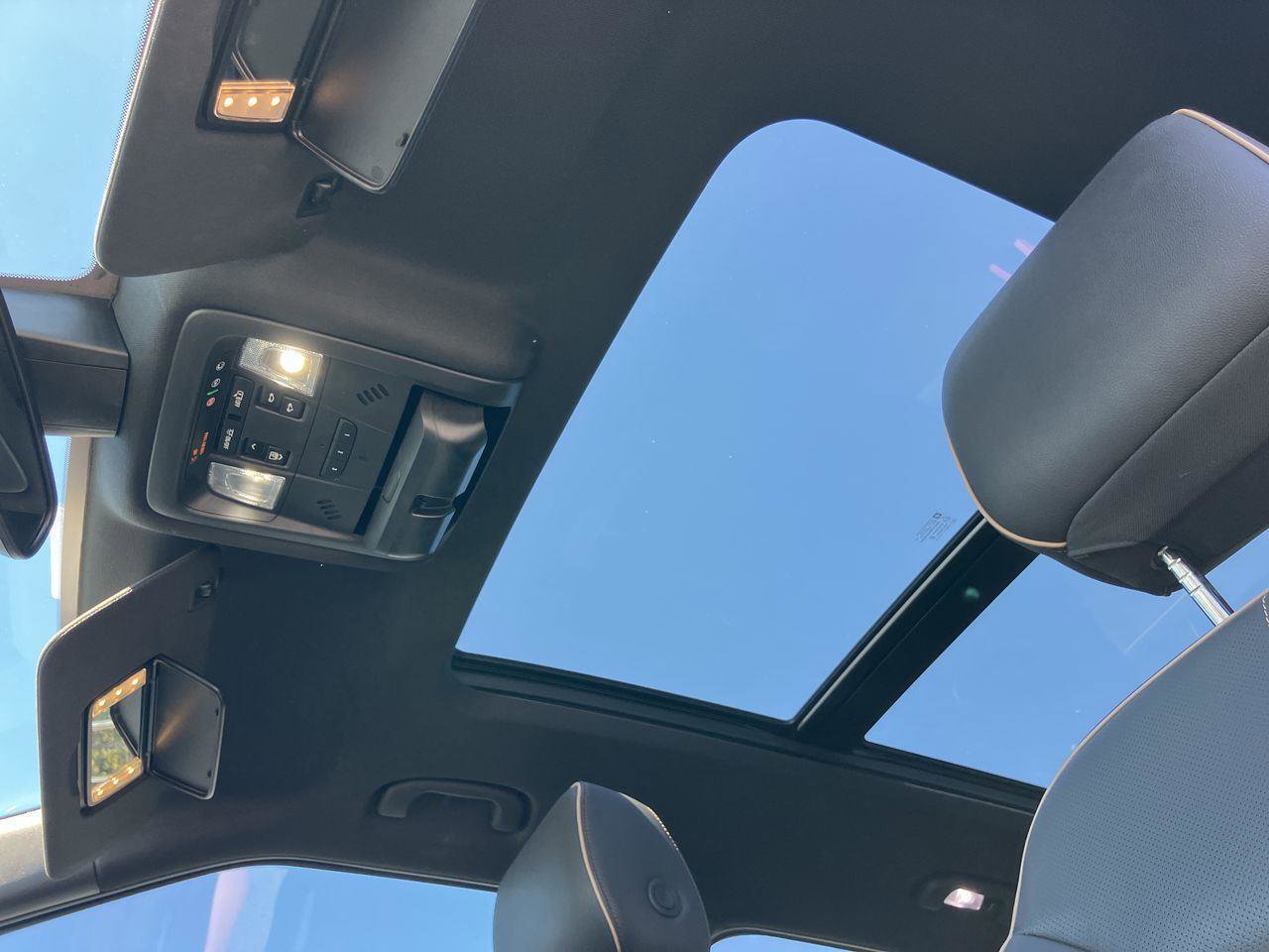 Used 2022 Chevrolet Blazer Premier image 22