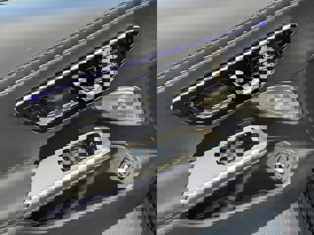 Used 2024 Mercedes-Benz CLE 450 4MATIC Cabriolet image 19