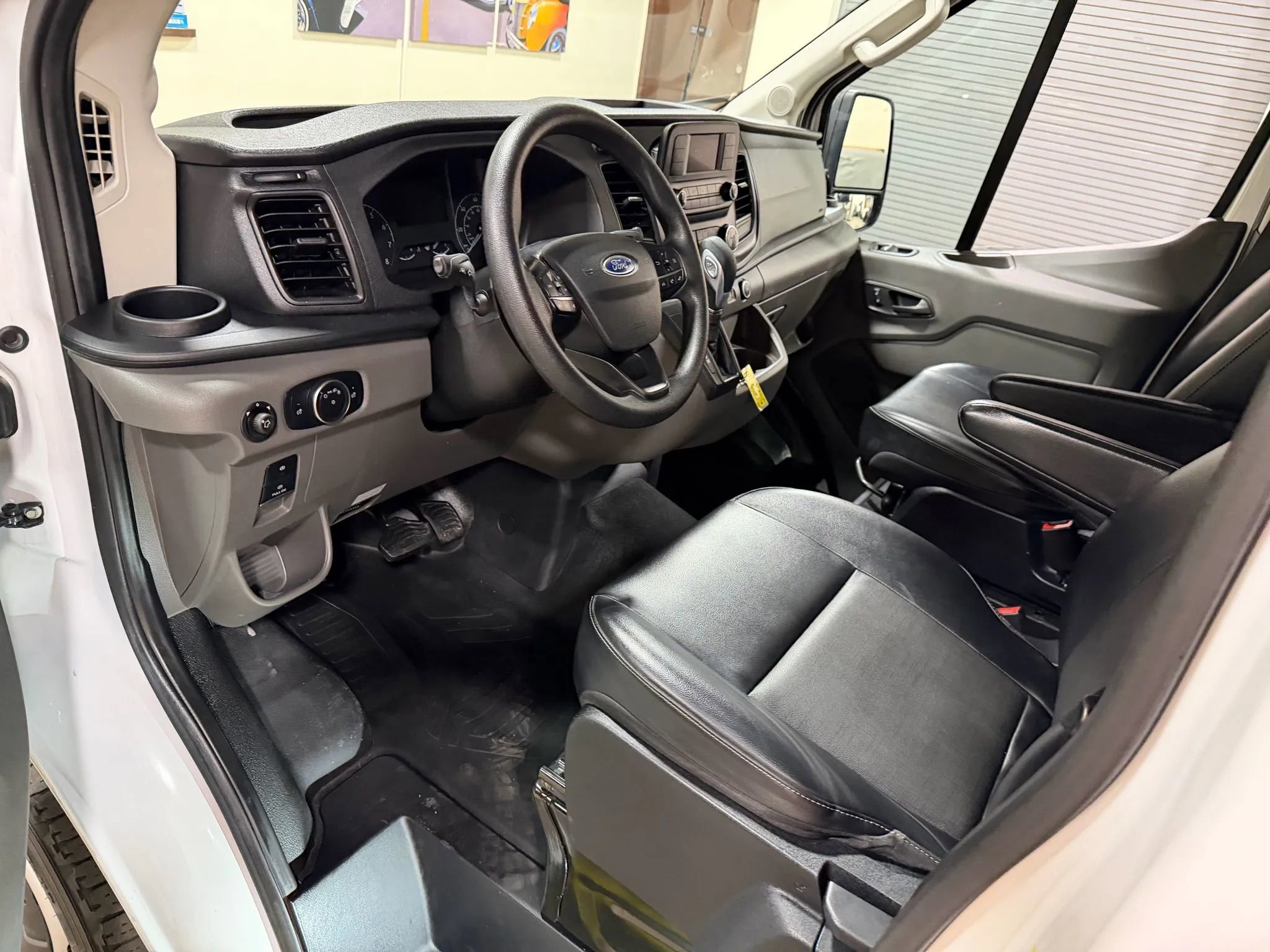 Used 2021 Ford Transit 350 XL RWD image 40