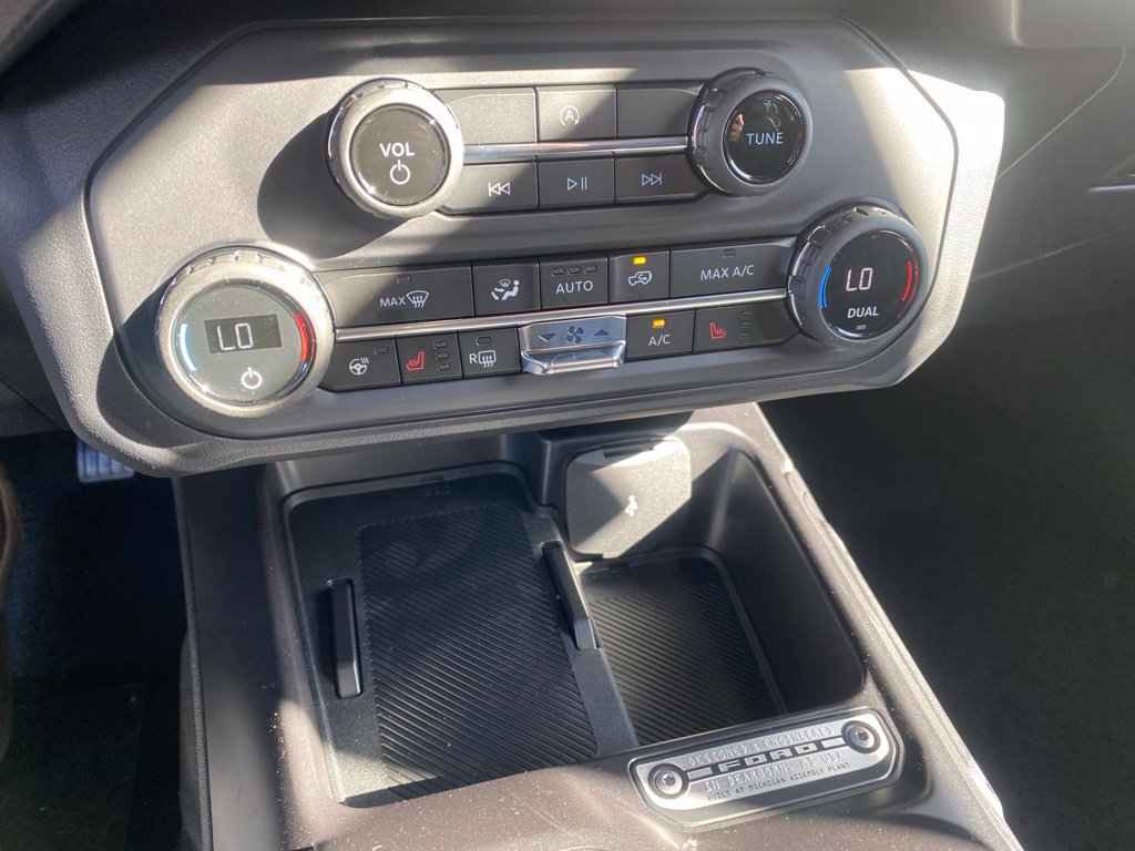 New 2026 Ford Bronco Outer Banks AWD/4WD image 25