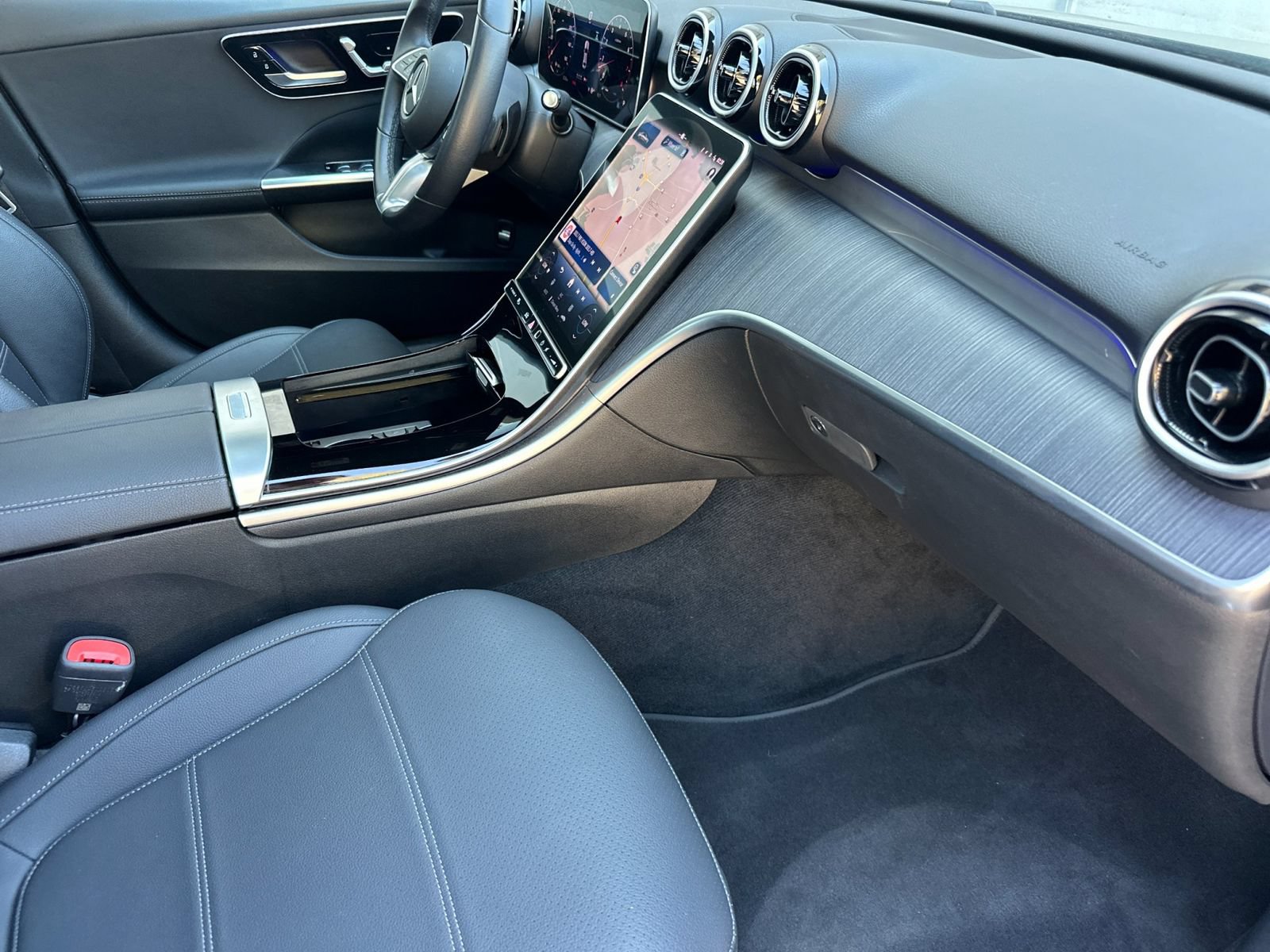 Certified 2025 Mercedes-Benz C 300 Sedan image 17