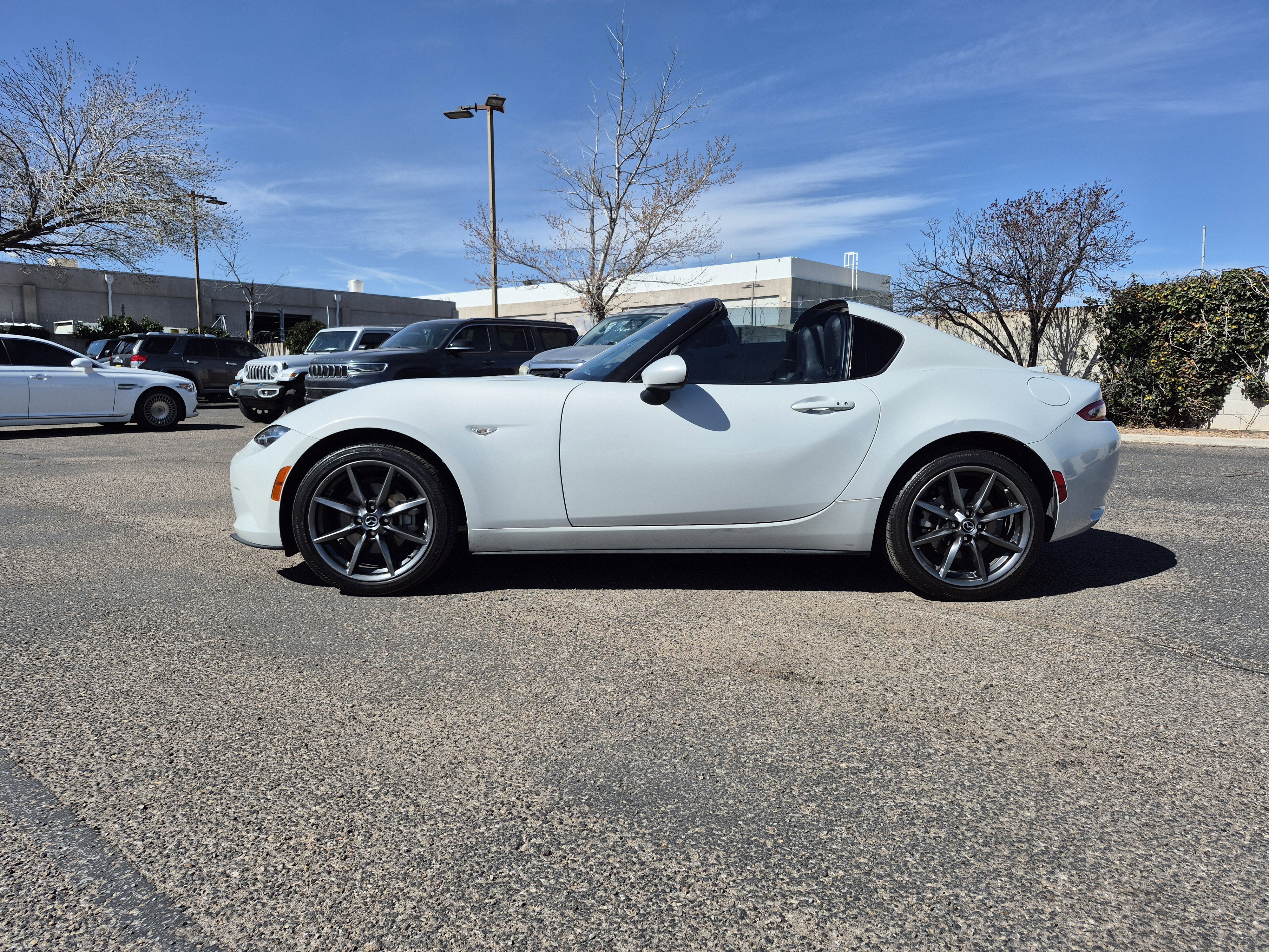 Used 2019 MAZDA MX-5 Miata RF Grand Touring image 4