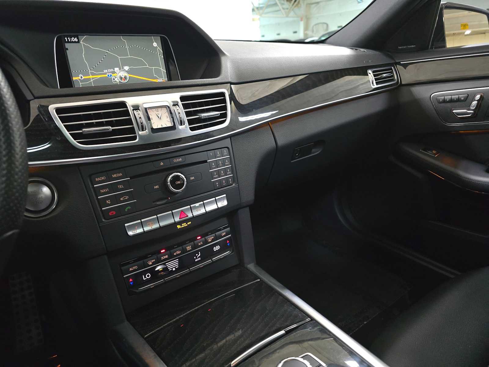Used 2016 Mercedes-Benz E 350 Sedan image 32