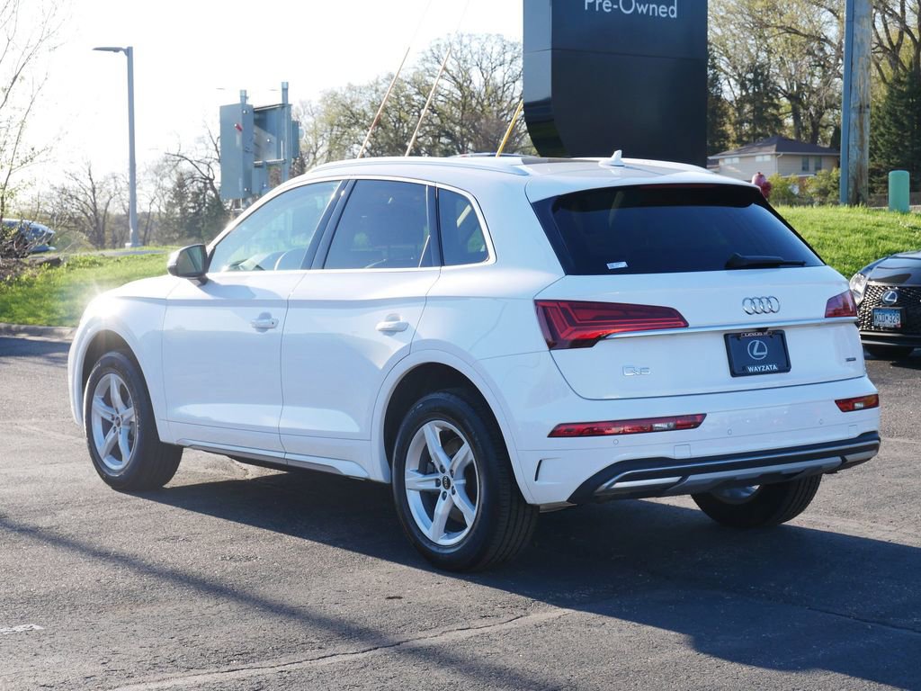 Used 2023 Audi Q5 2.0T Premium w/ Convenience Package AWD/4WD image 4