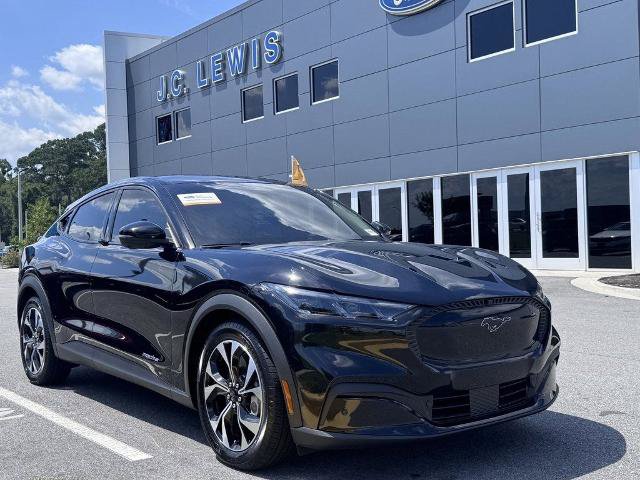 Certified 2025 Ford Mustang Mach-E Select RWD video 2