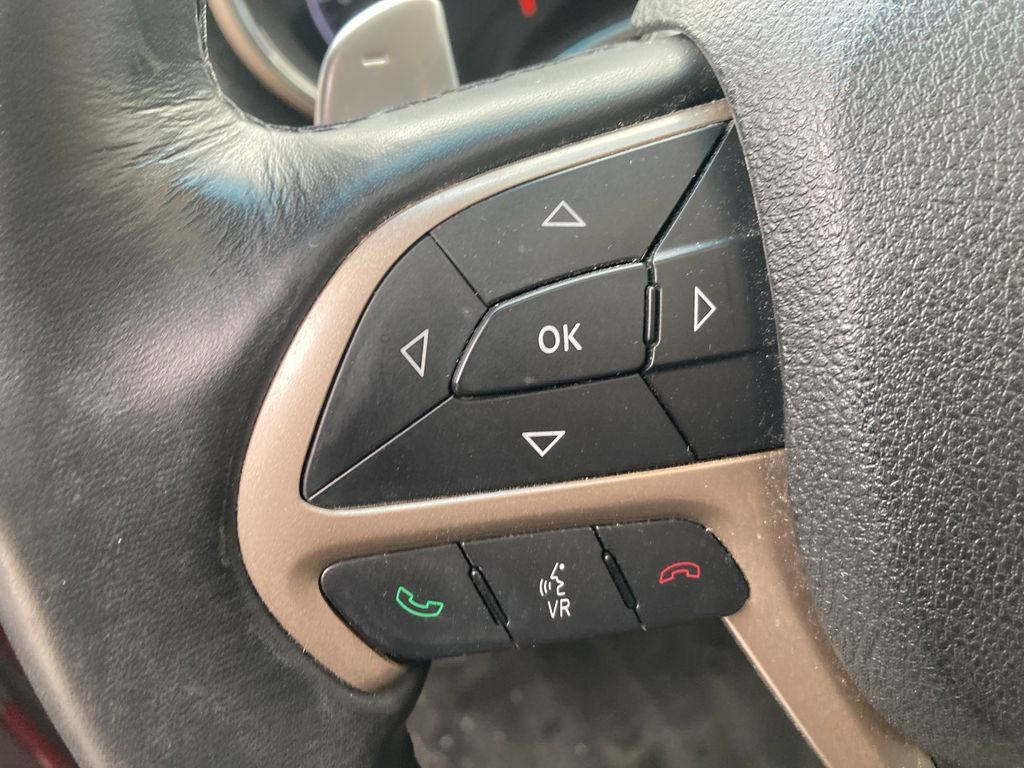 Used 2015 Jeep Grand Cherokee Limited image 37