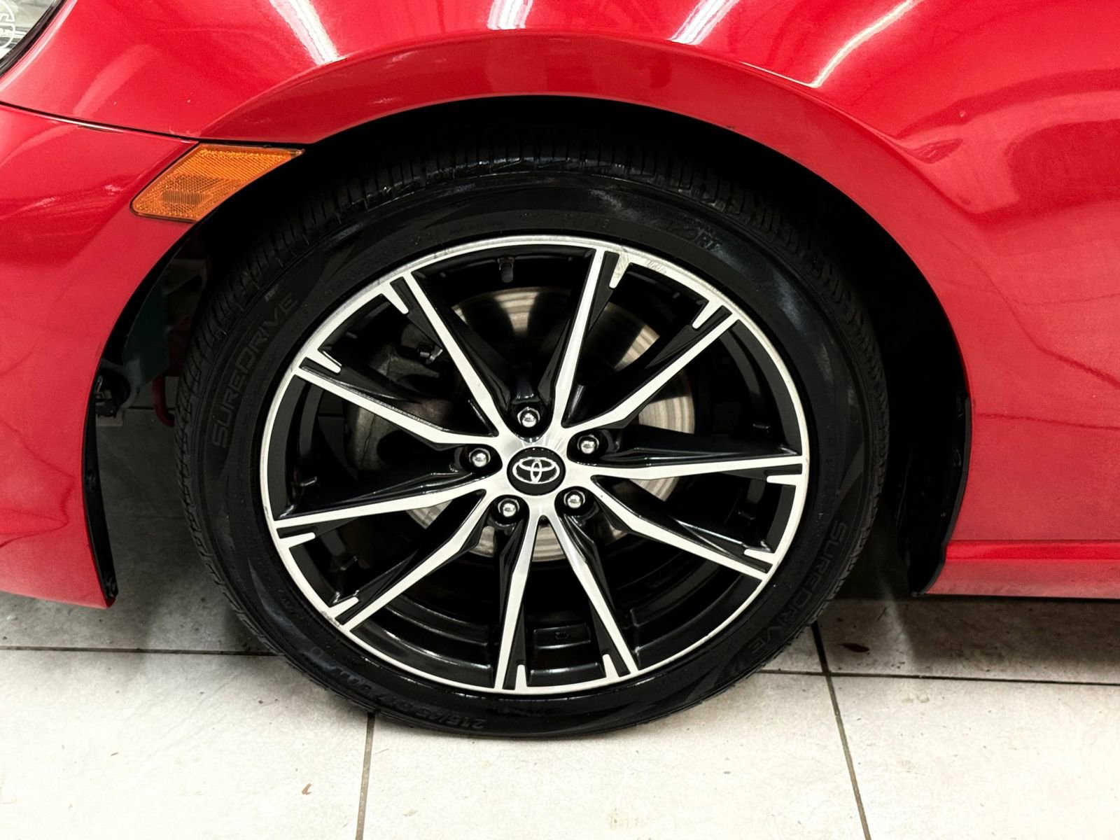 Used 2018 Toyota 86 RWD image 32