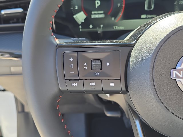 New 2026 Nissan Kicks SR FWD image 31